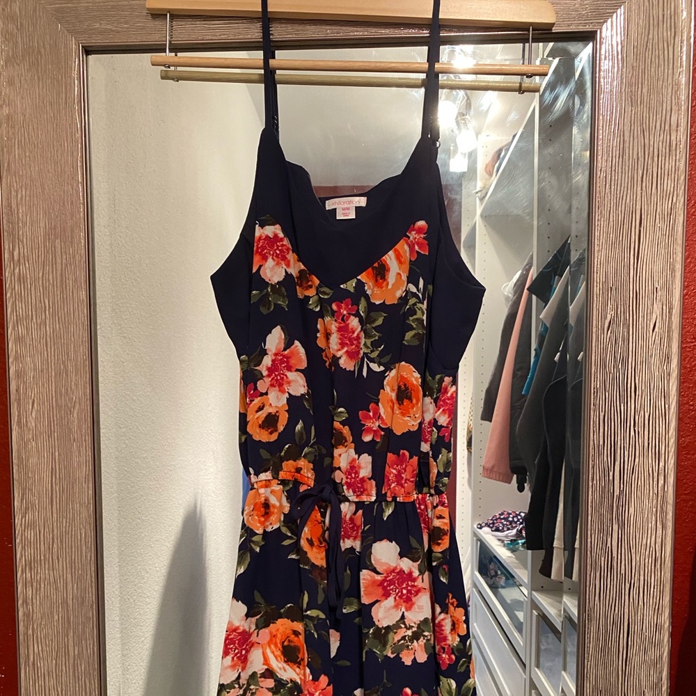 🖤Like New!! Floral Romper